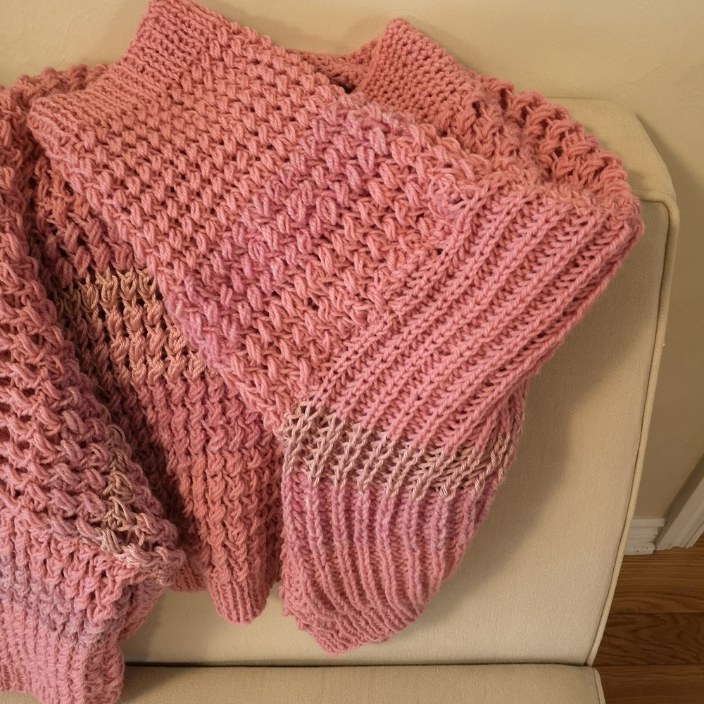 Oversized sweater - Picture 6 of 11